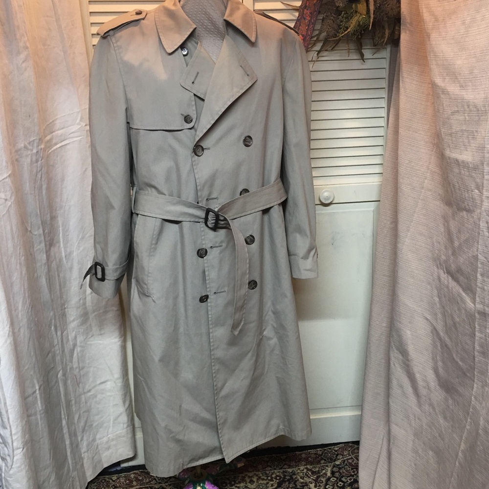 London Fog- Classic trench coat with winter liner
